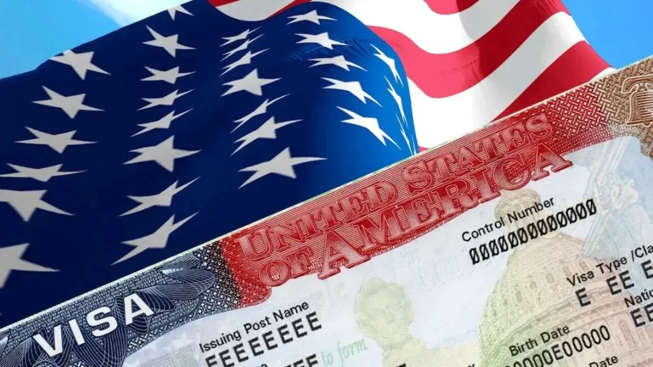 Trump yönetimi harekete geçti: ABD yüz binlerce vize iptali için tuşa bastı