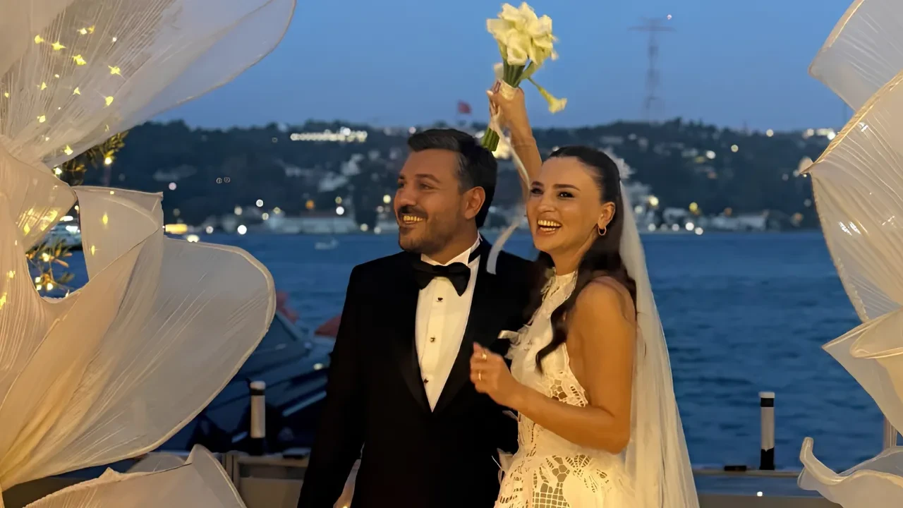 Zehra Yılmaz ve İsmail Gündoğdu dünyaevine girdi! İşte düğünden ilk detaylar 