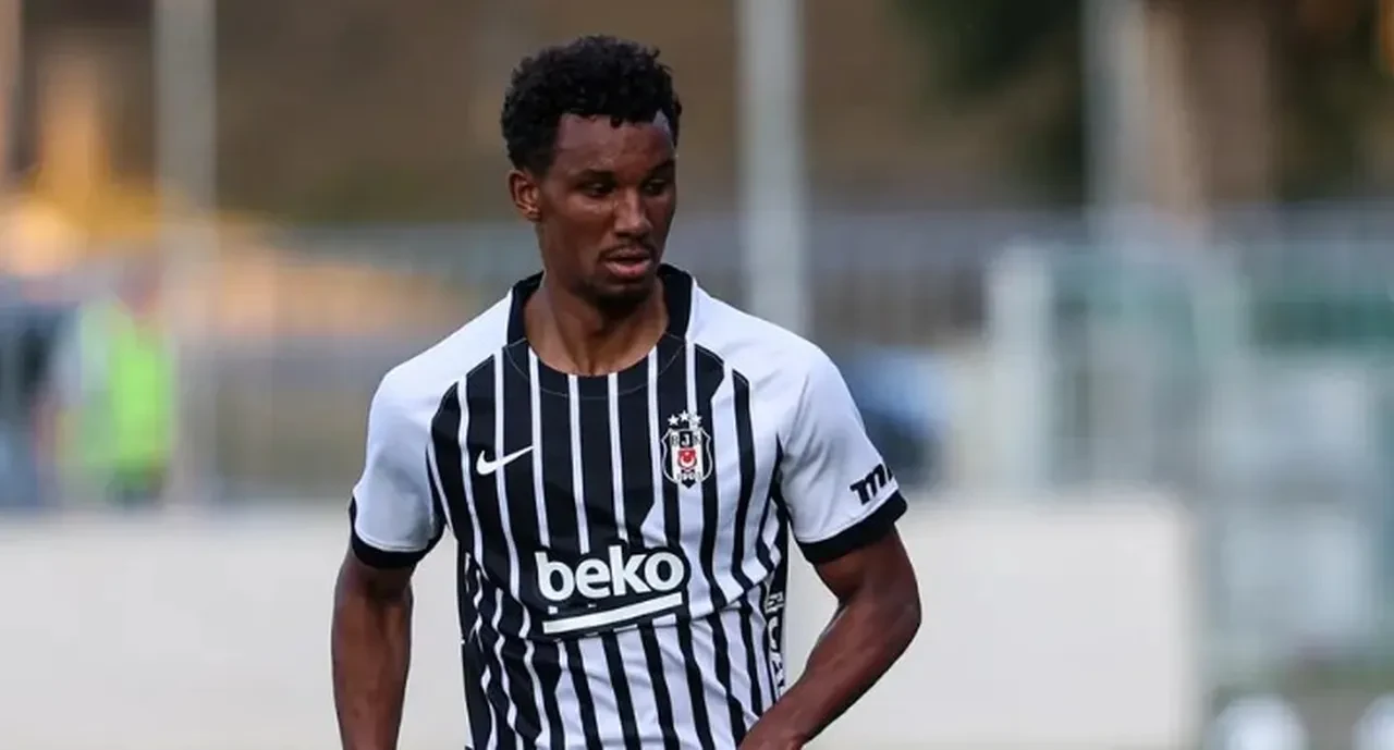 Beşiktaş'ta peş peşe vedalar! Siyah beyazlıların kasasına girecek para belli oldu
