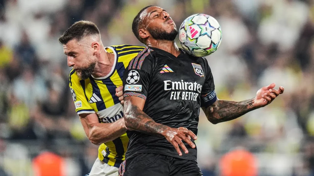 CANLI MAÇ ANLATIMI | Lyon Fenerbahçe Şampiyonlar Ligi play-off turu rövanş