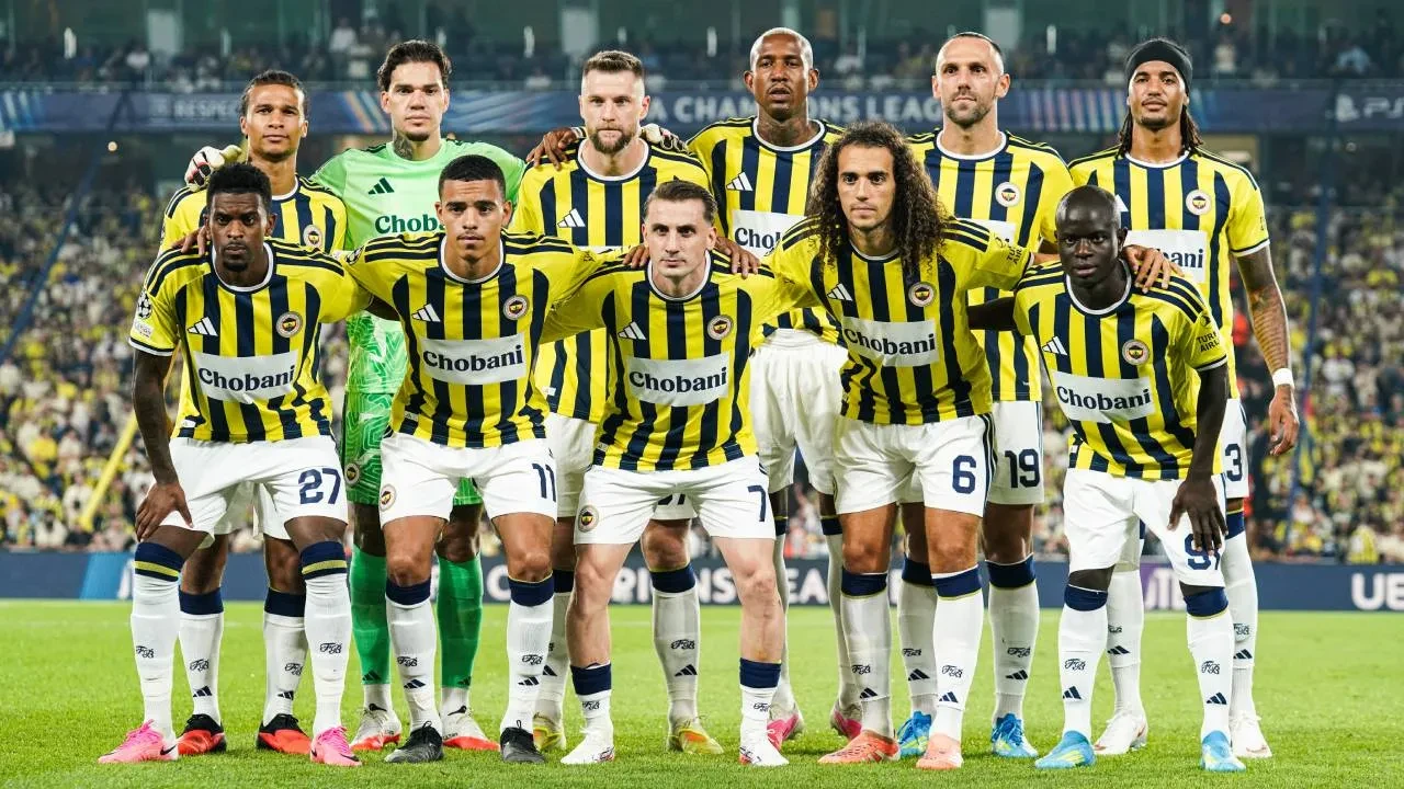 CANLI MAÇ ANLATIMI | Lyon Fenerbahçe Şampiyonlar Ligi play-off turu rövanş