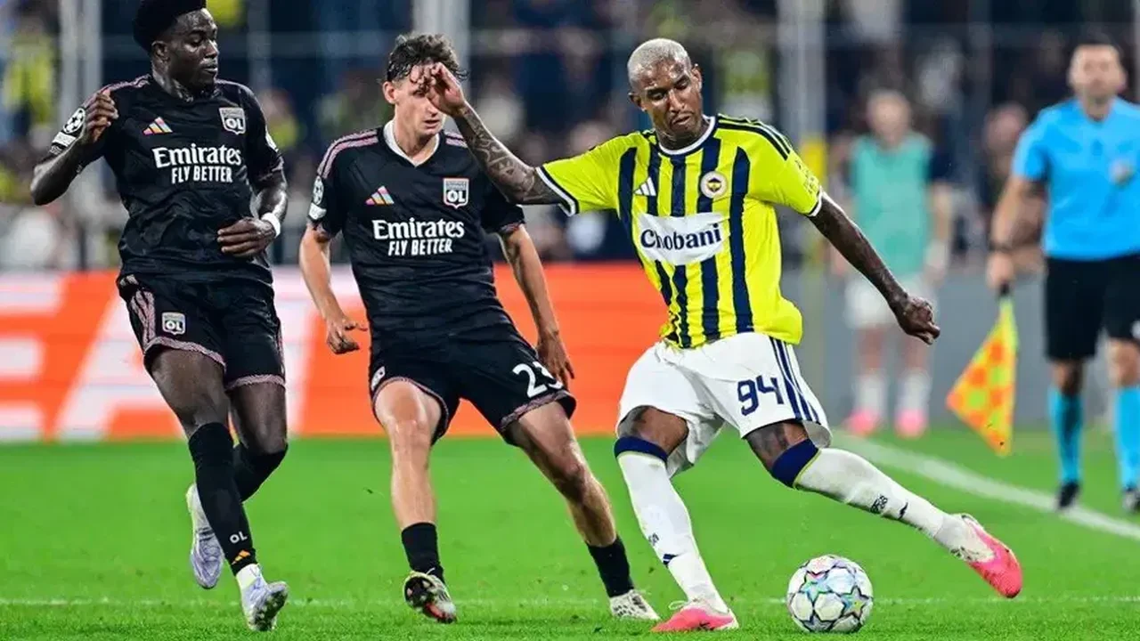 Fenerbahçe Lyon maçında orta sahayı sil baştan kuruyor! İsmail Kartal dev karşılaşma için ilk 11 planını belirledi