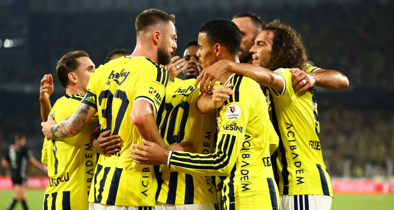 Fenerbahçe turu geçerse kiminle eşleşecek? Şampiyonlar Ligi muhtemel rakipleri!