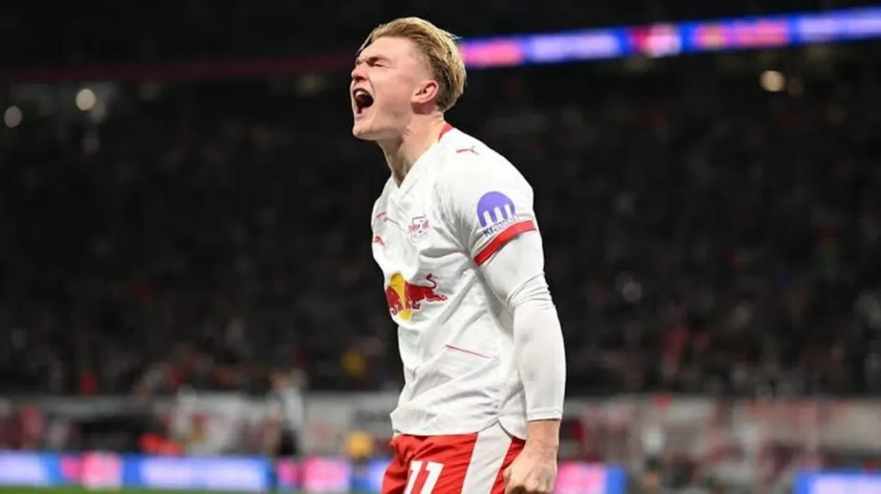 Galatasaray'dan 30 milyon euroluk dev hamle! Osimhen'e dünya çapında ortak: Matviy Ponomarenko için resmi teklif