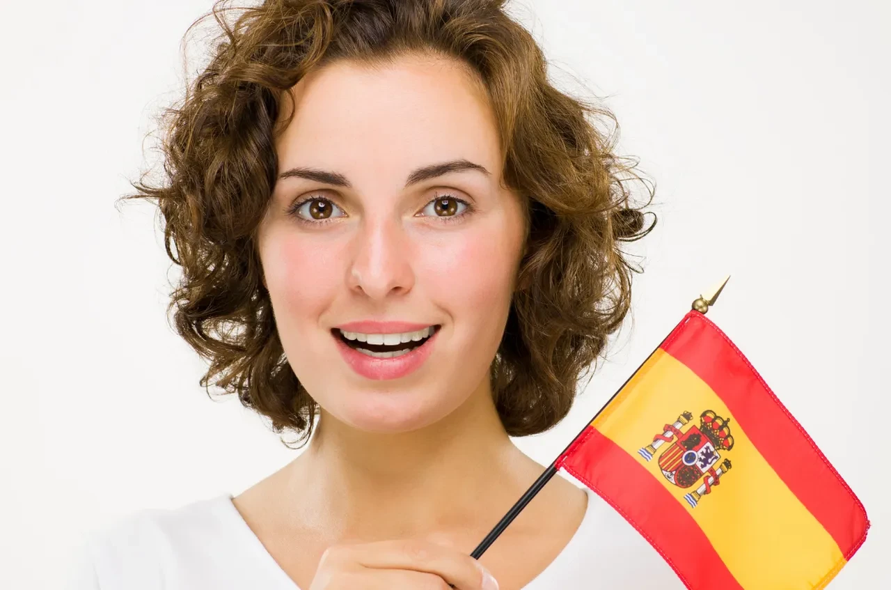 İspanyol kadınların pürüzsüz cilt sırrını araştırdım! Meğer çok basitmiş