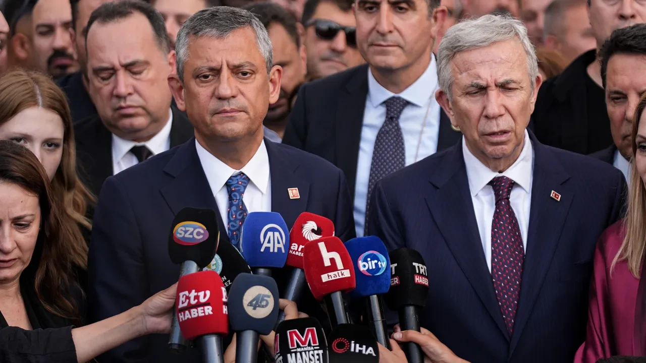 Mansur Yavaş Yeni Parti'ye geçecek mi? CHP Sözcüsü Müslim Sarı'dan açıklama var