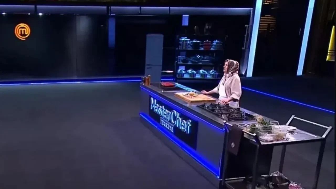 MasterChef 2026’da Sultan’a şeflerden iş teklifi! Sultan MasterChef 2026 ana kadroya girecek mi?
