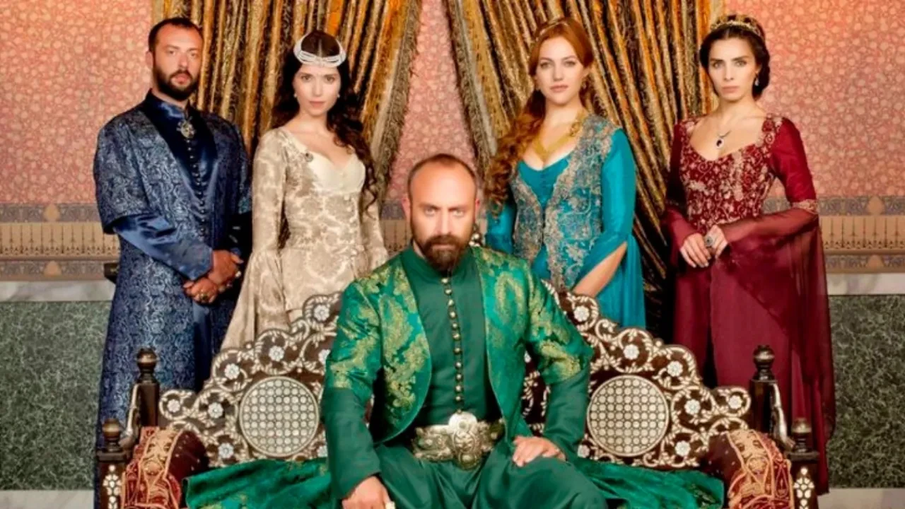 Muhteşem Yüzyıl oyuncuları yıllar sonra bir araya geldi: Hürrem Sultan'ın saray kabusları!