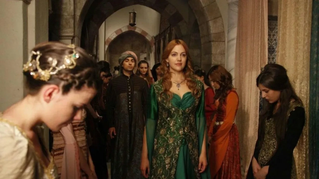 Muhteşem Yüzyıl oyuncuları yıllar sonra bir araya geldi: Hürrem Sultan'ın saray kabusları!