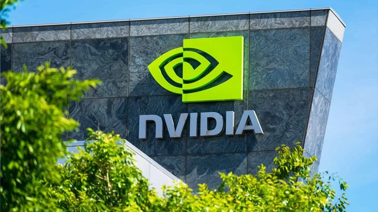Nvidia'nın zorlu AI mücadelesi! Tüm gözler bilançoda: Dev yatırımlar piyasayı yeniden şekillendirecek