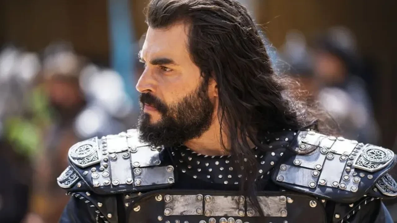 Sultan Alaeddin Keykubat olmak kolay değil! Akın Akınözü 5 ay boyunca ter döktü