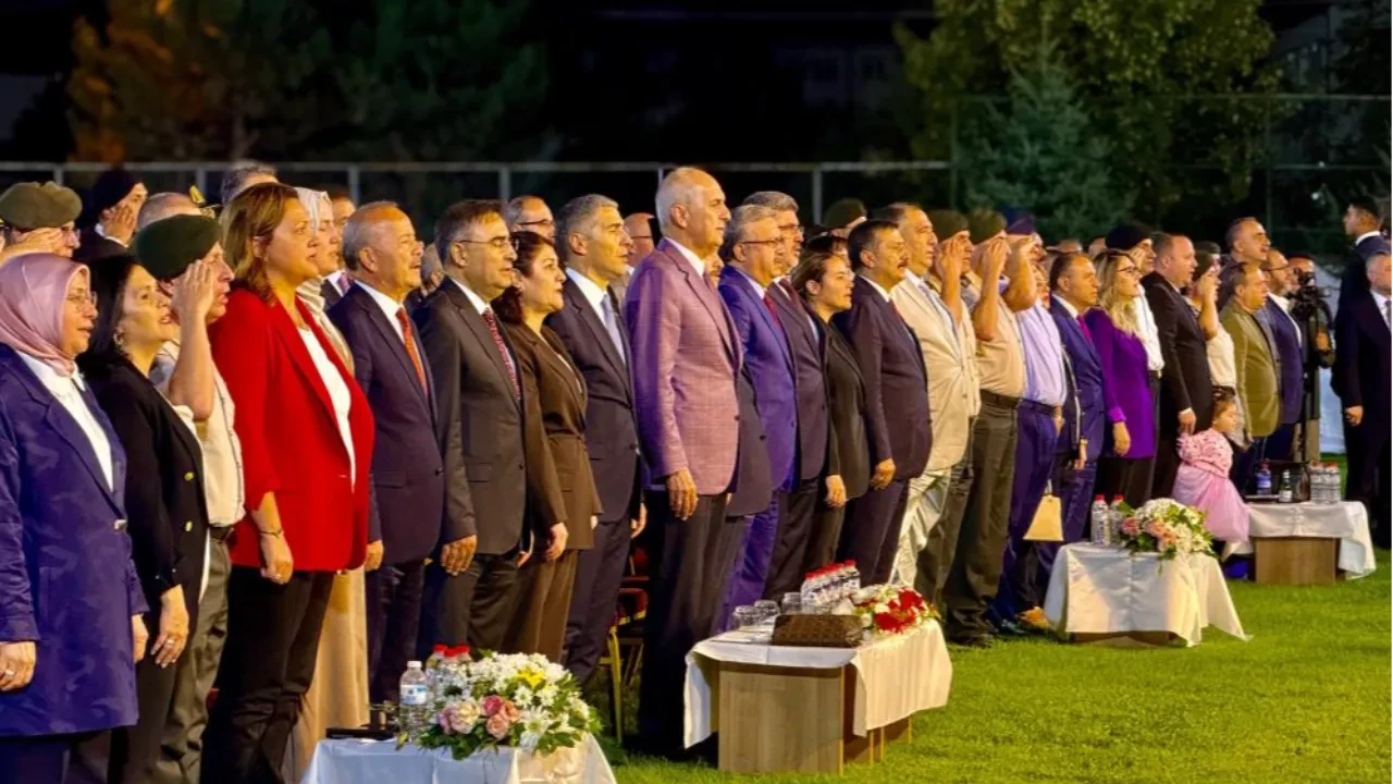 TBMM Başkanı Numan Kurtulmuş Büyük Taarruz töreninde konuştu: Türkiye'nin önlenemez yükselişi başlıyor