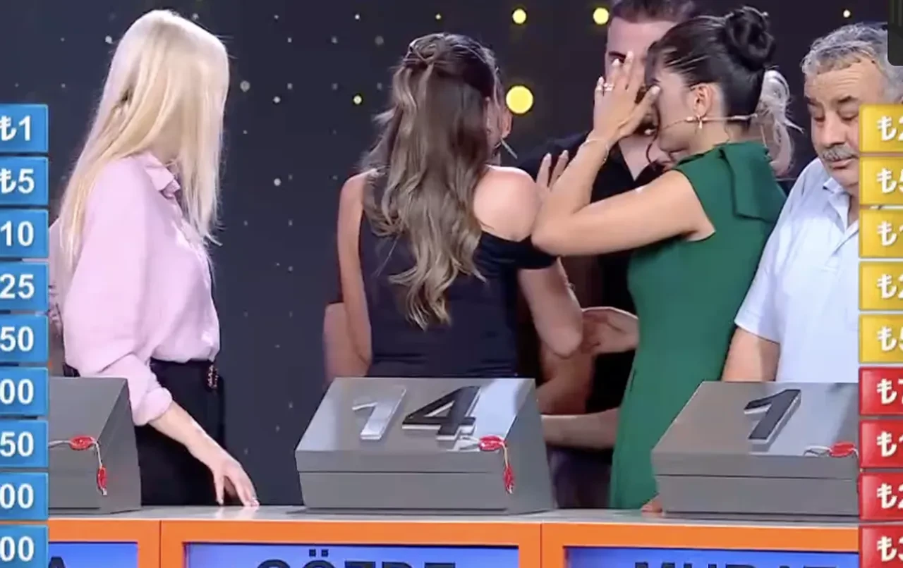 Var Mısın Yok Musun Gözde Aksoy kimdir, kaç yaşında? Bu akşamın yarışmacısı Gözde'nin mesleği nedir?