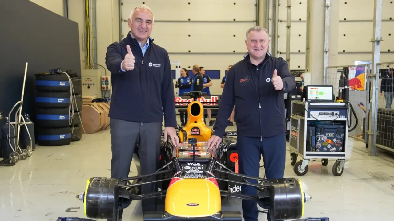 Bakan Ersoy duyurdu! İstanbul Park 2031’e kadar F1 takviminde