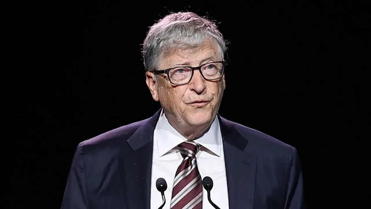 Bill Gates’ten endişelendiren yapay zeka uyarısı! Gates görünce ‘ne oluyor lan’ demiş