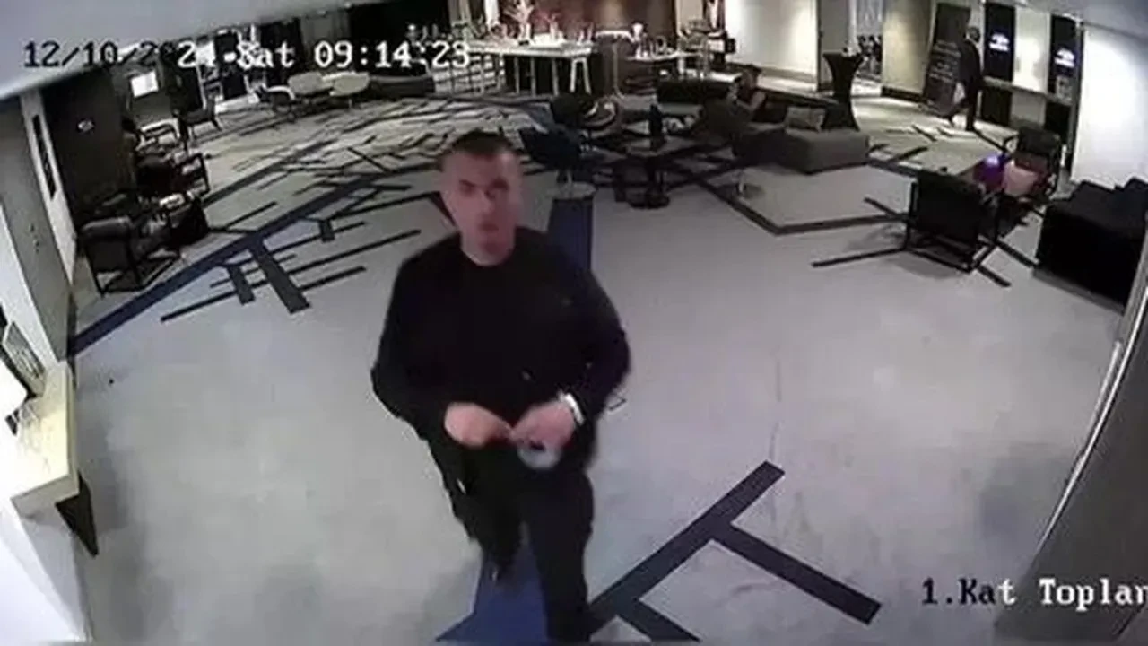 Ekrem İmamoğlu dosyasında savcıdan kilit soru! Bantlı kameralar, jammerlı toplantılar