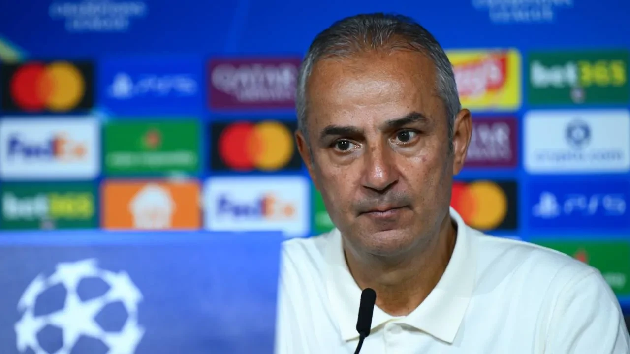 Fenerbahçe'de İsmail Kartal'dan Şampiyonlar Ligi sözleri! "Camiamıza hayırlı olsun"