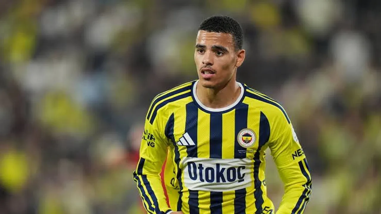 Fenerbahçe'de Şampiyonlar Ligi hasreti bitti, rota transfere çevrildi! Marcus Rashford harekatı başladı