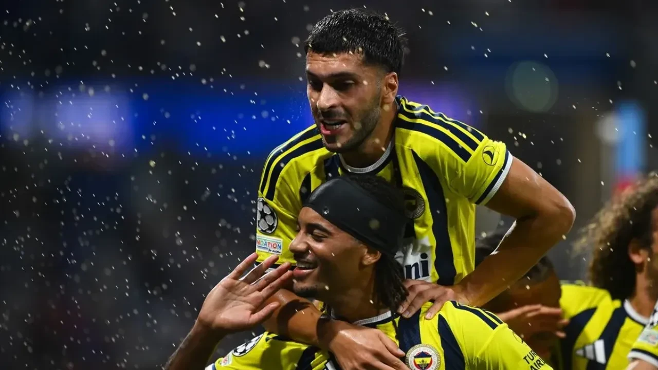 Fenerbahçe'nin rakibi kim oldu? Şampiyonlar Ligi kura çekimi hangi kanalda?