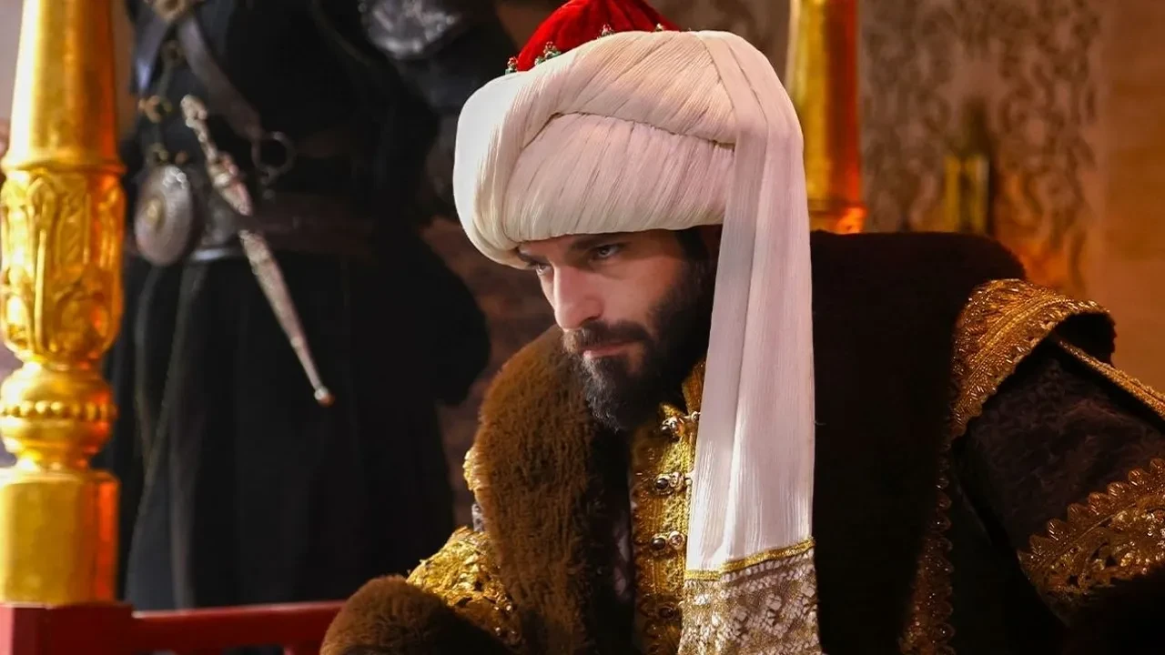 Hilmi Cem İntepe "Mehmed Fetihler Sultanı" dizisinde! Has Murad Paşa rolüyle ekranlara damga vuracak