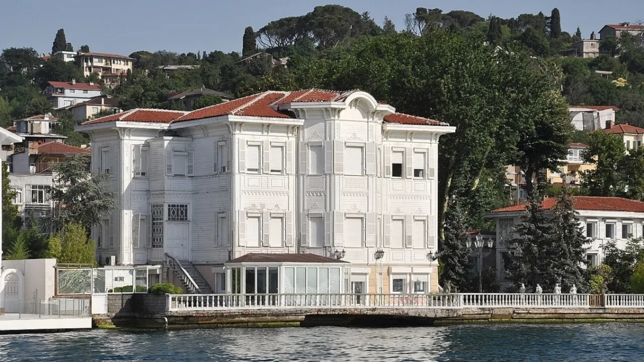 Yalçın Ailesi
