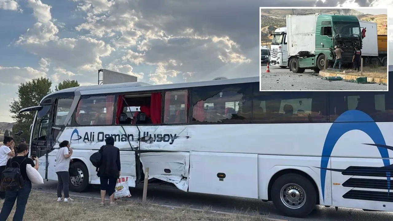 Kırıkkale'de yolcu otobüsü ile 2 tır çapıştı: 1 yaralı