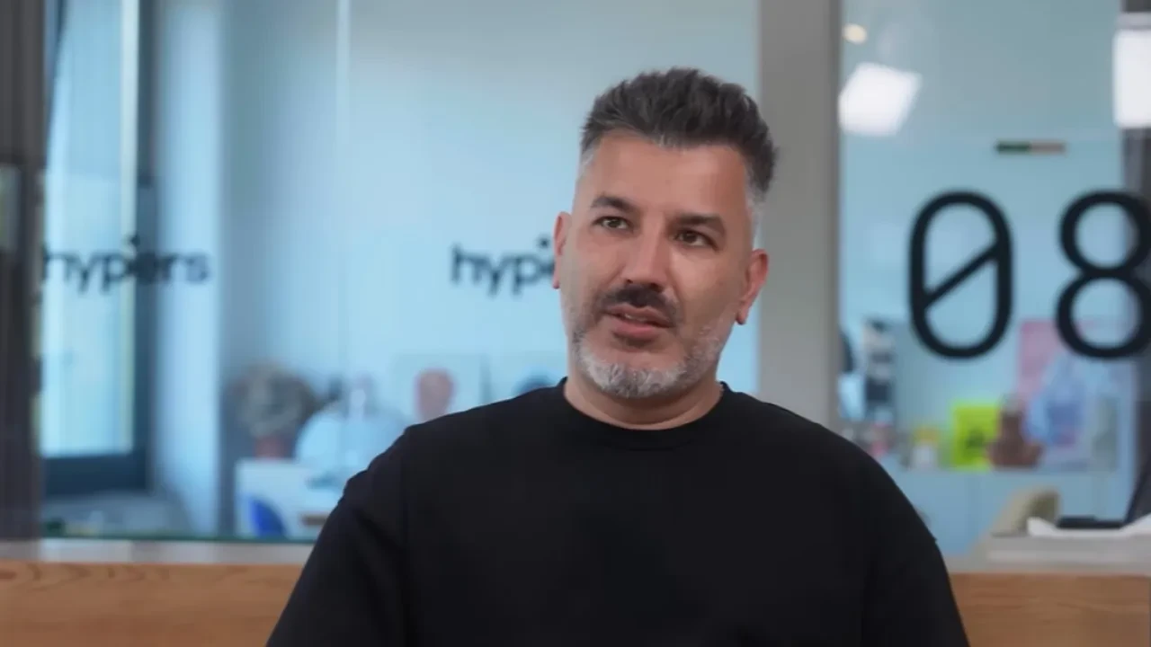 Manifest'in kurucusu Tolga Akış gözaltına alındı