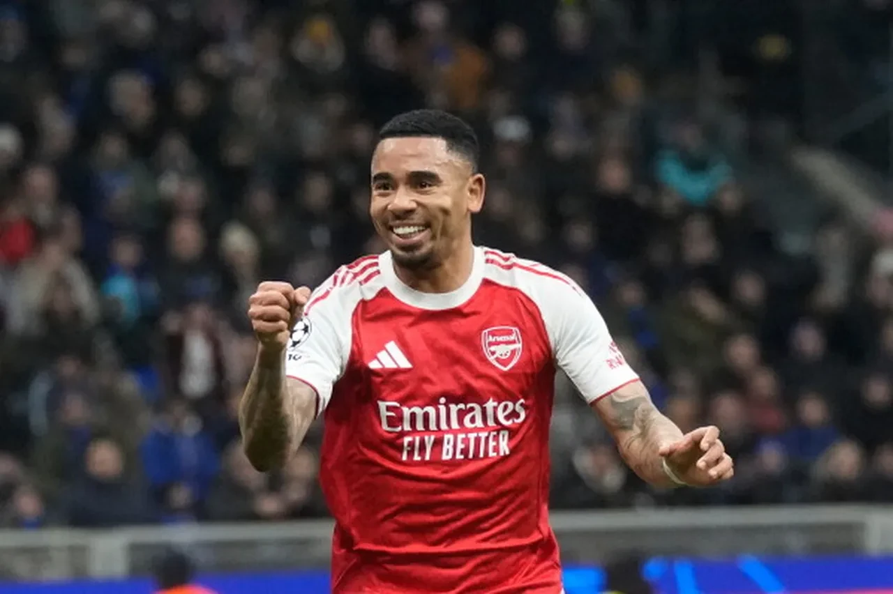 Okan Buruk Arsenal'in yıldız golcüsüne kancayı taktı! Transferde sürpriz Noa Lang detayı