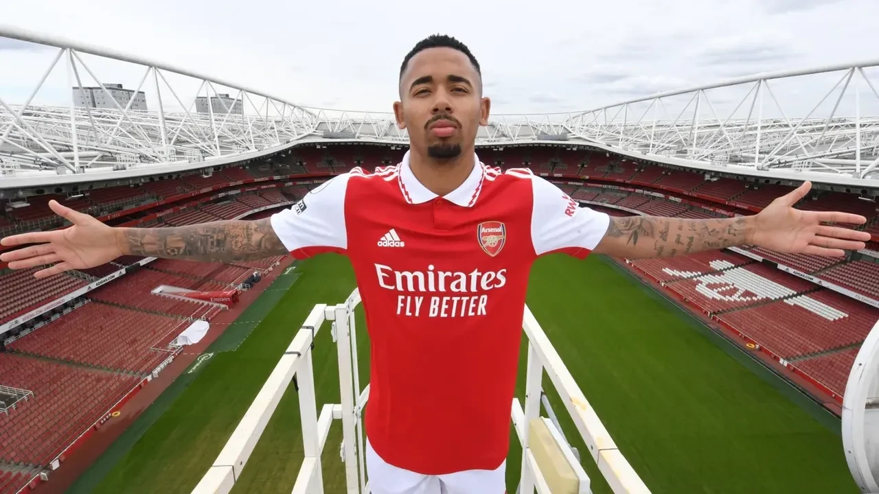 Okan Buruk Arsenal'in yıldız golcüsüne kancayı taktı! Transferde sürpriz Noa Lang detayı