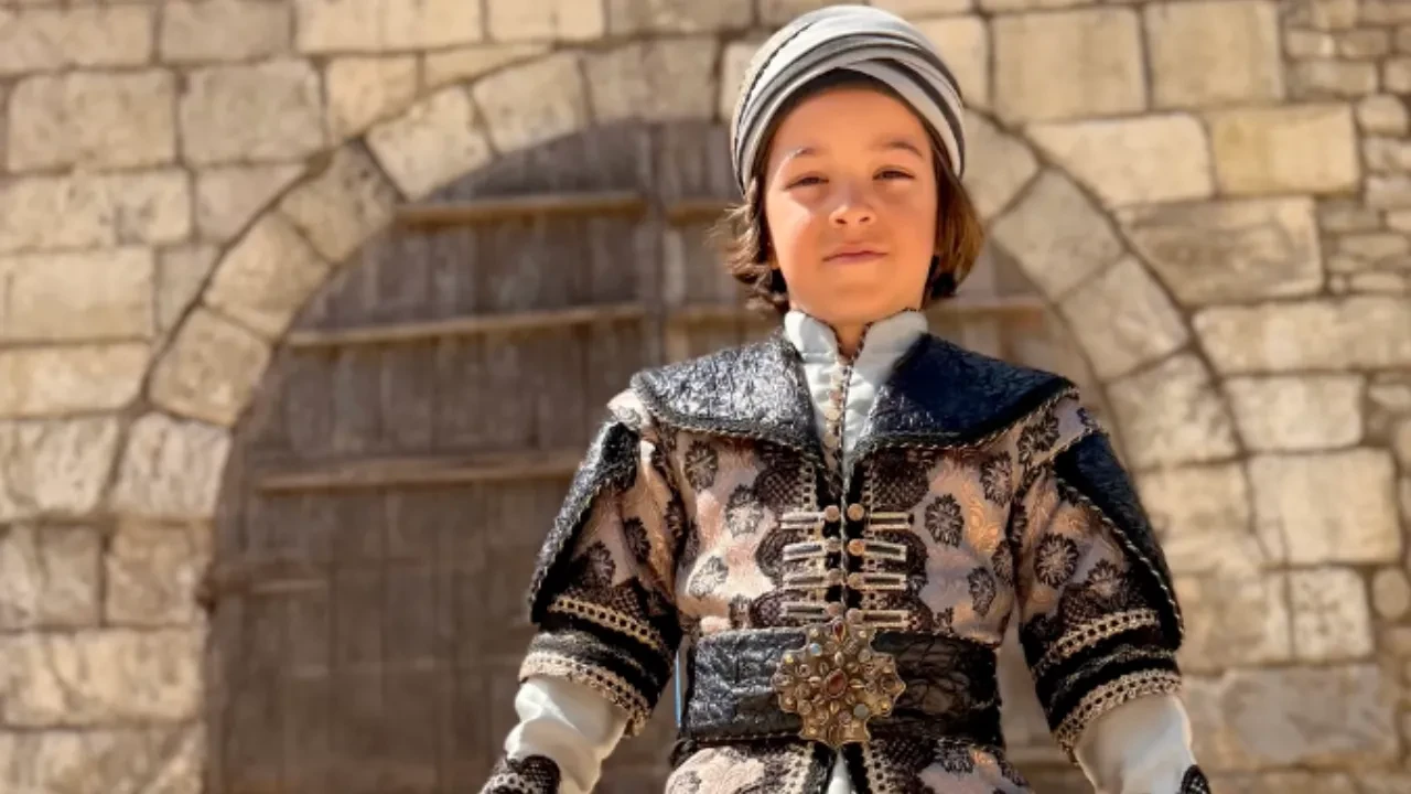 Zayn Sofuoğlu oyuncu oluyor! Mehmed: Fetihler Sultanı'nda Şehzade Selim olacak