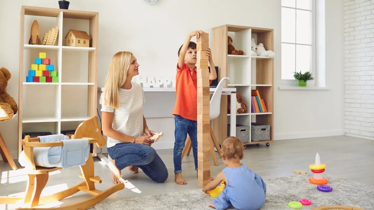 3 yaşındaki çocuğuma evde kreş kurdum! Bu etkinliklere bayıldı