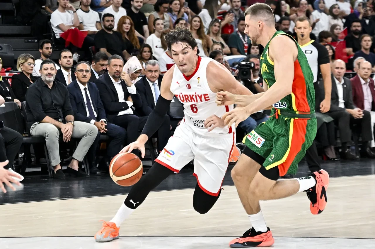 A Milli Erkek Basketbol Takımı, Litvanya’yı farklı geçti