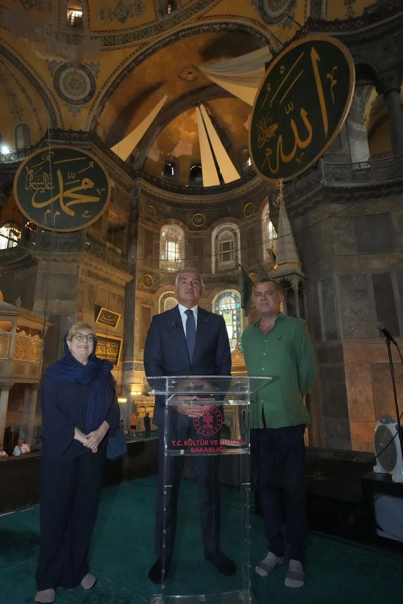 Bakan Ersoy duyurdu! Ayasofya'da kapsamlı restorasyon hız kesmeden devam ediyor