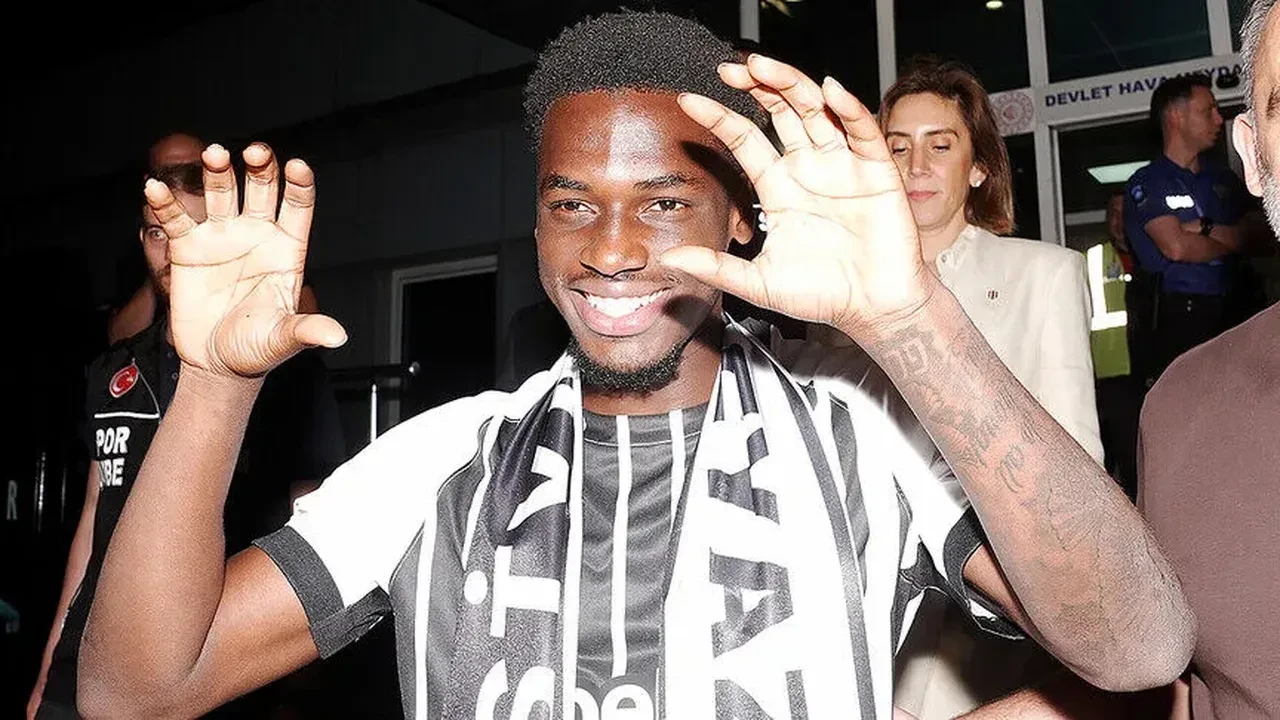 Beşiktaş'ta orta saha alarmı: Casado'ya alternatif Celta Vigo'dan bulundu!
