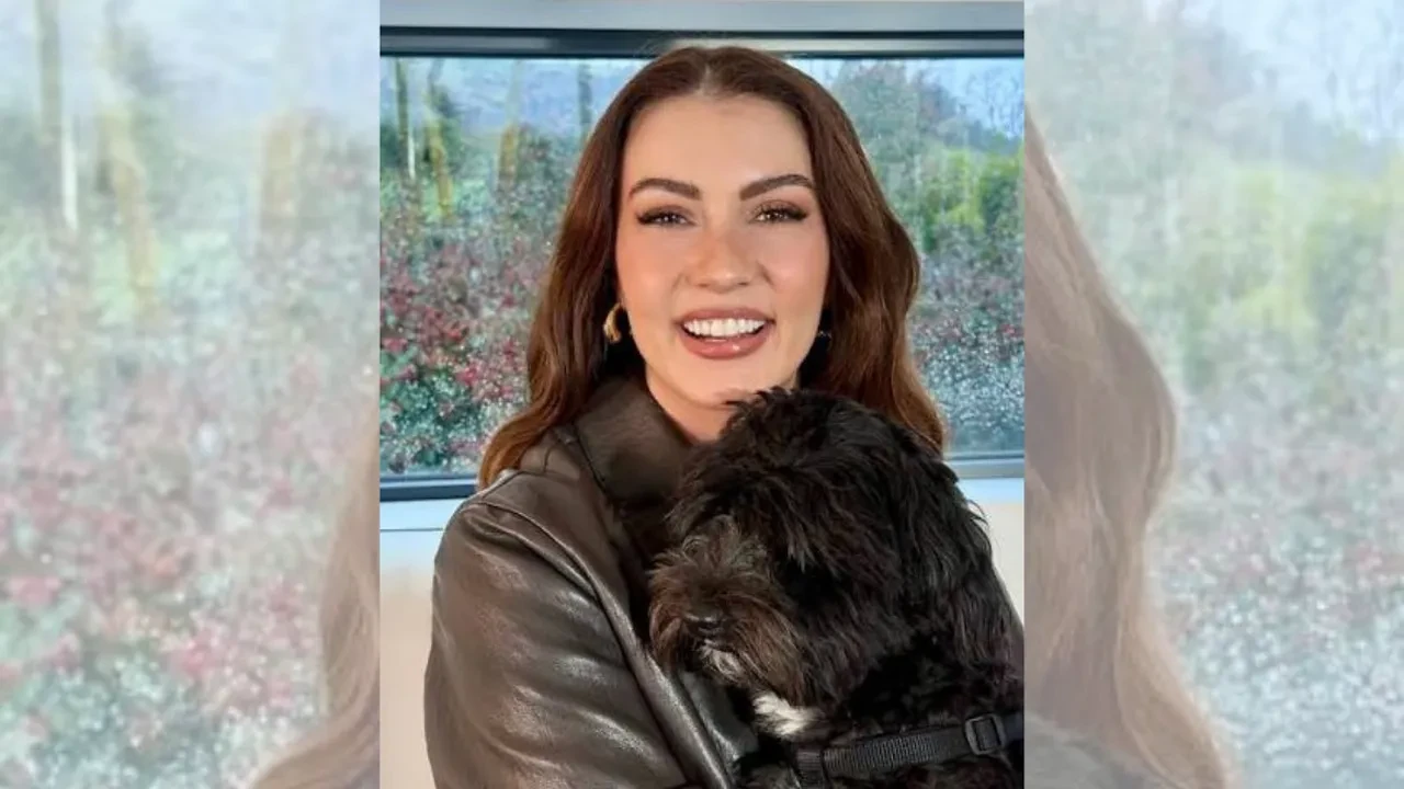 Burcu Özberk’in aşk hayatında sürpriz gelişme! Kalbini ünlü iş insanına mı kaptırdı?