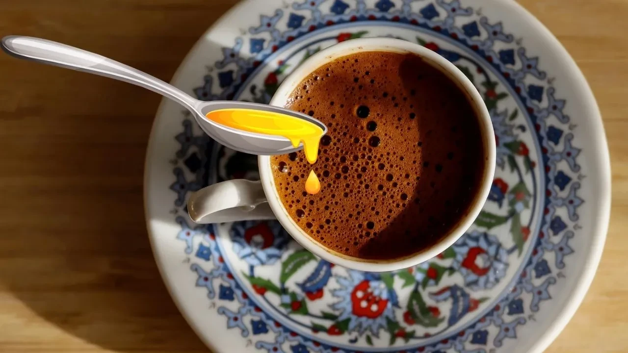 Her sabah kahveme 1 kaşık ekledim, göbek yağlarım yok oldu! Hem lezzetli hem sağlıklı