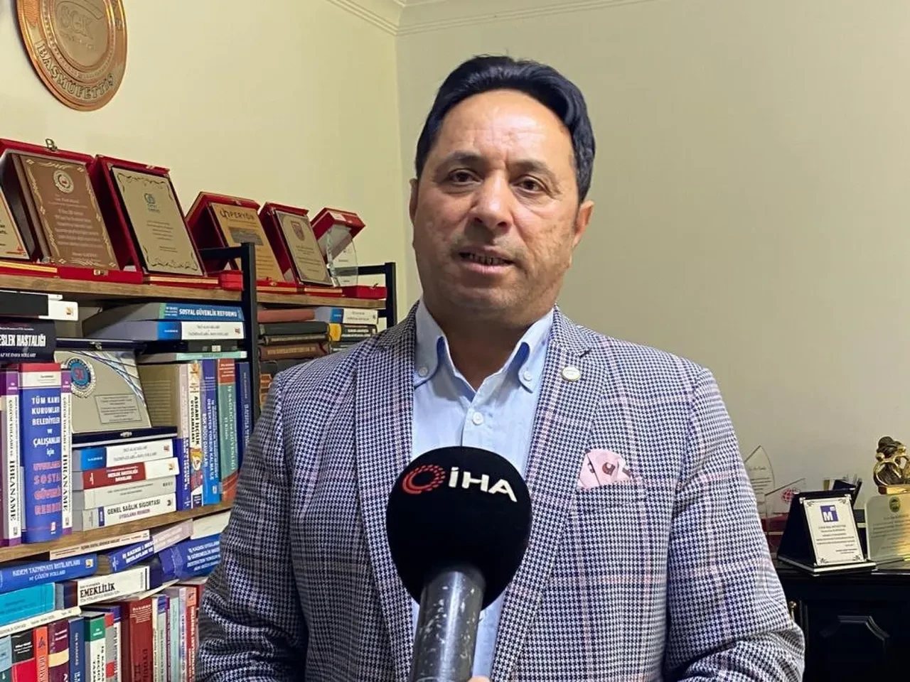 İsa Karakaş duyurdu! Kıdem tazminatını ve emekli maaşını artıracak formül