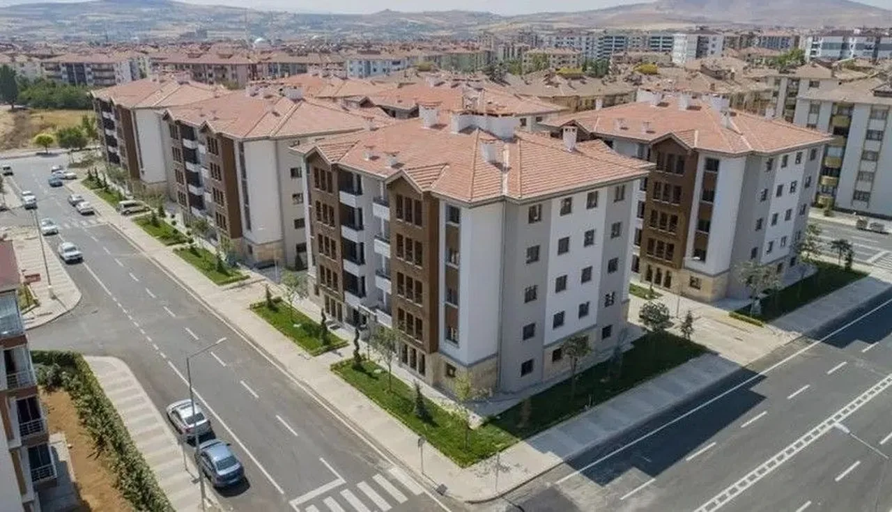 Kiralık ev piyasasında eylül hareketliliği! 12 öğrenci şehrinde 1+1 daire fiyatları belli oldu