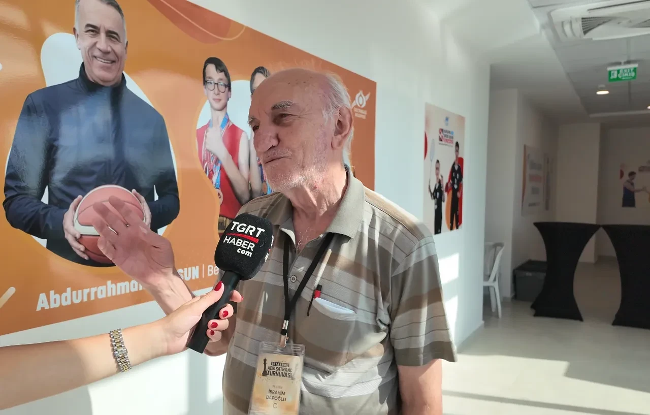 7’den 83’e satranç heyecanı! Sultangazi’de 25 ülkeden 906 sporcu hamle yapıyor!
