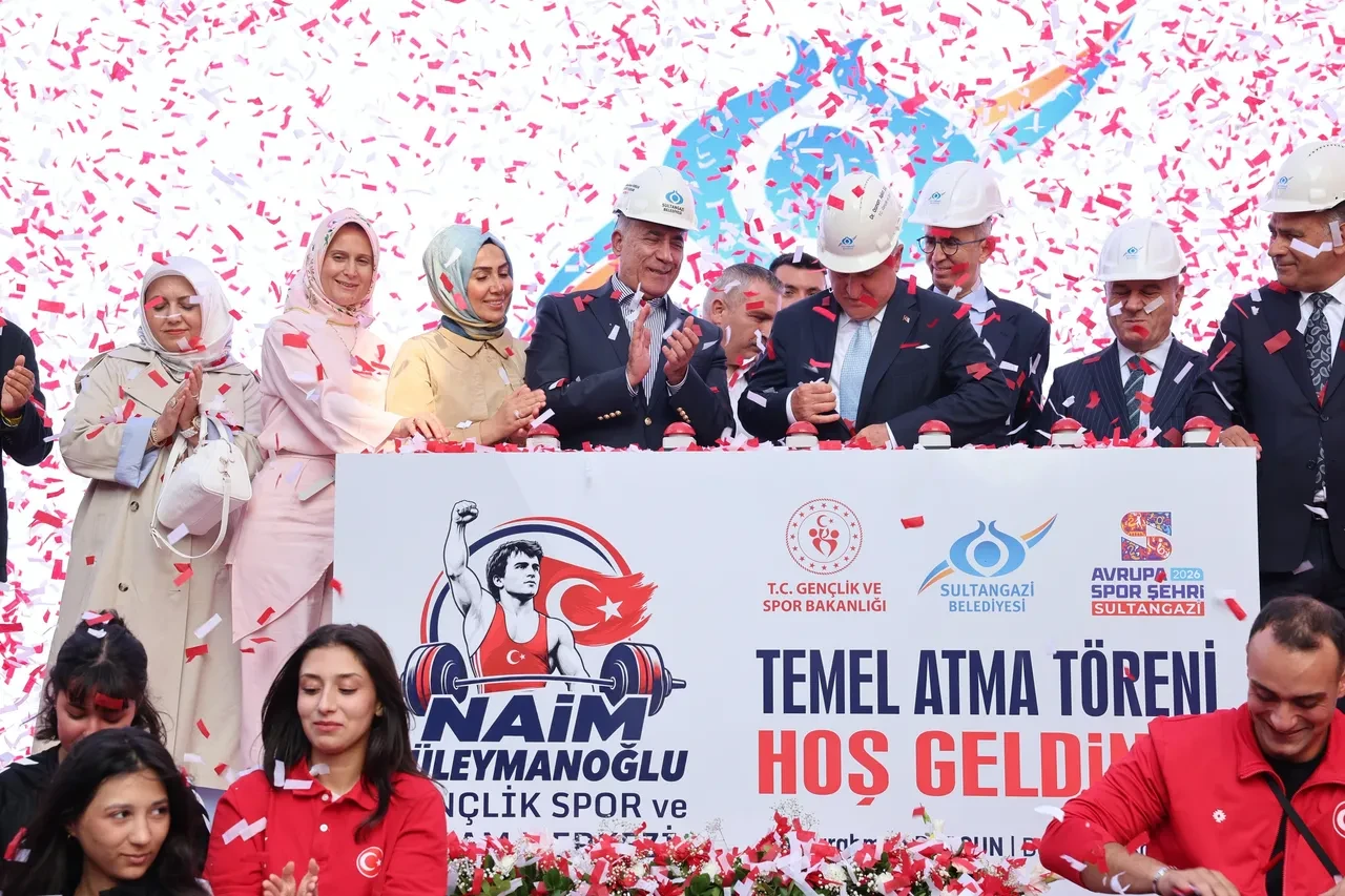 7’den 83’e satranç heyecanı! Sultangazi’de 25 ülkeden 906 sporcu hamle yapıyor!