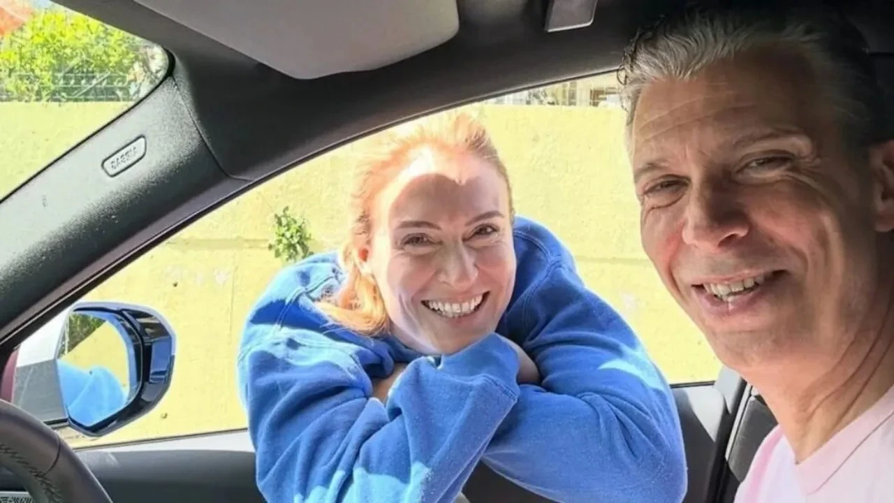 Ceyda Düvenci ile Güçlü Mete sessiz sedasız evlendi! Gözlerden uzak nikah