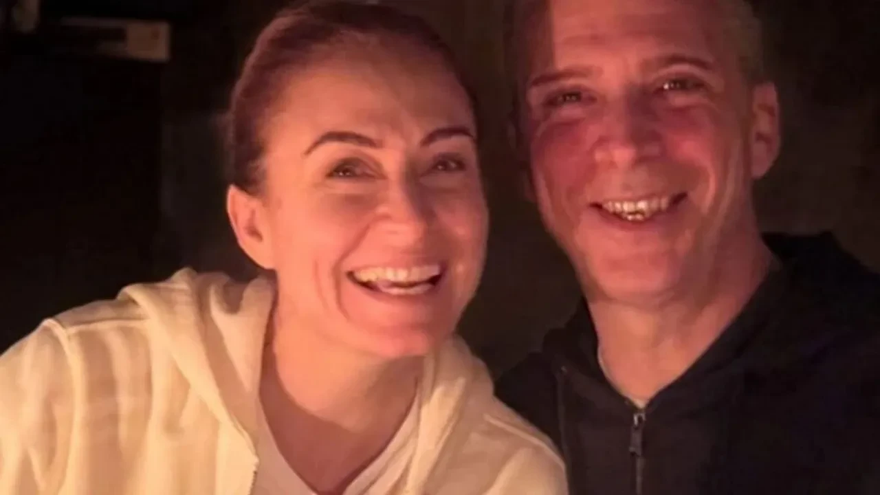Ceyda Düvenci ile Güçlü Mete sessiz sedasız evlendi! Gözlerden uzak nikah
