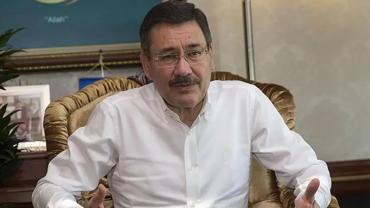 Melih Gökçek hakkında 'kayıt dışı para transferi' soruşturması 