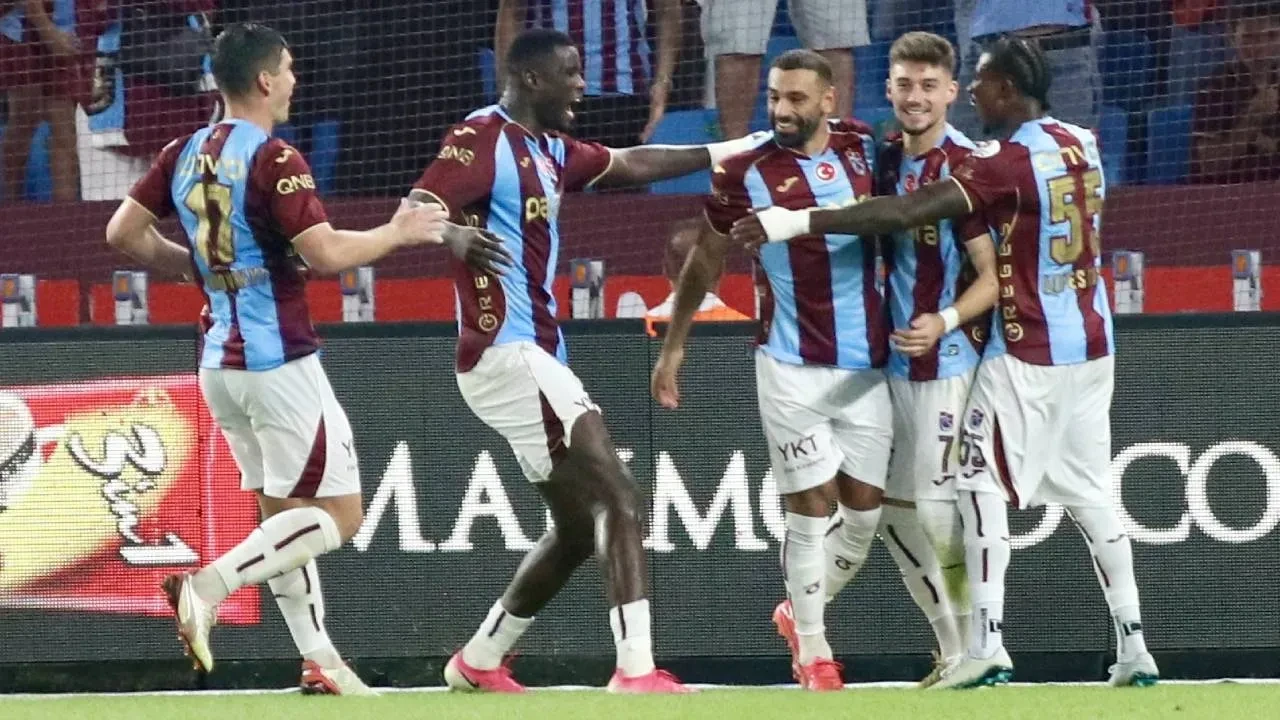 Trabzonspor'un Konferans Ligi fikstürü belli oldu! İşte bordo-mavililerin maçlarının tarihleri