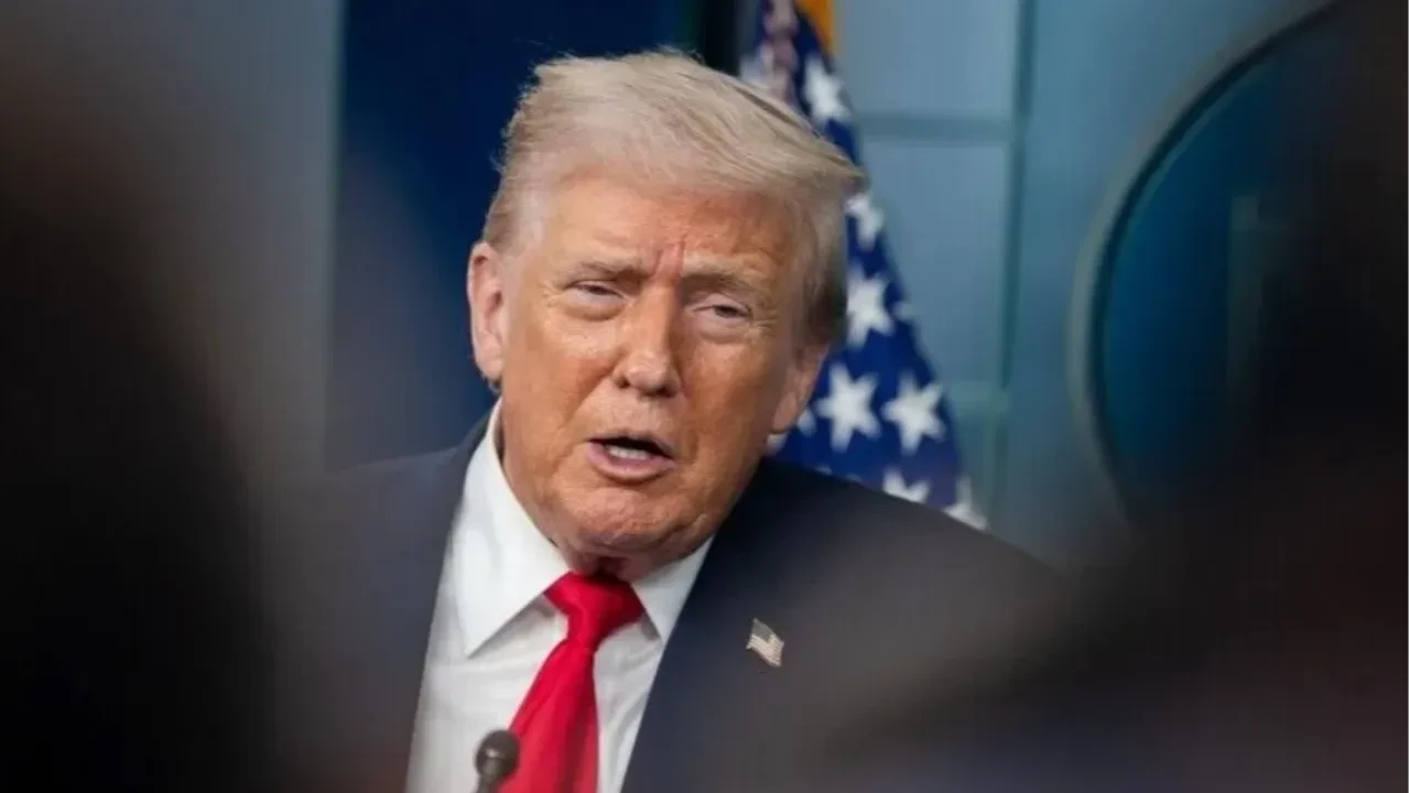 Trump'tan "tarihi anlaşma" diyerek duyurdu: Venezuela petrolünde kontrol ABD'ye geçti
