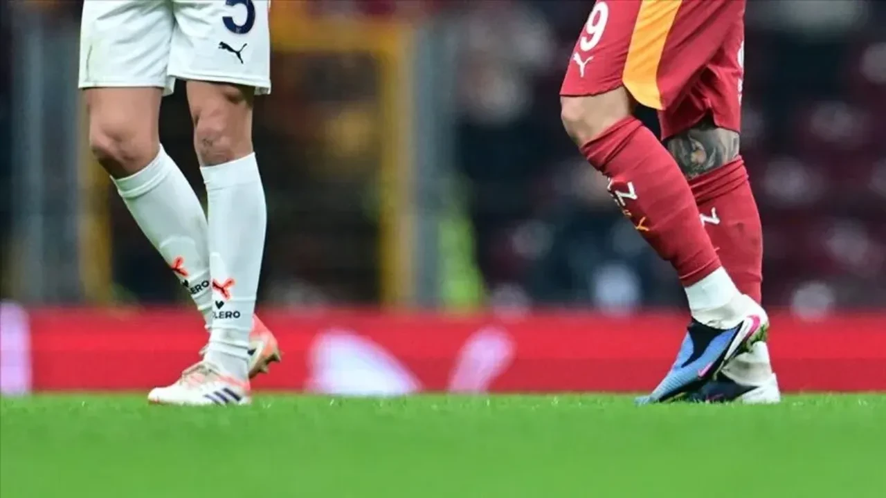 Bugün hangi maçlar var? 3 Ağustos Pazartesi günün maçları hangi kanalda, şifreli mi, şifresiz mi?