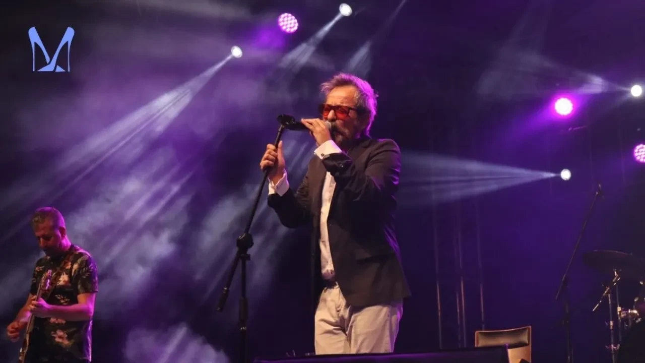Feridun Düzağaç'tan hayranlarını korkutan mesaj! Konserleri iptal etti