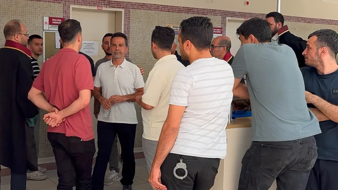 Nasuh Mahruki hakkında istenen ceza belli oldu: 15 Temmuz paylaşımı üzerine tutuklanmıştı