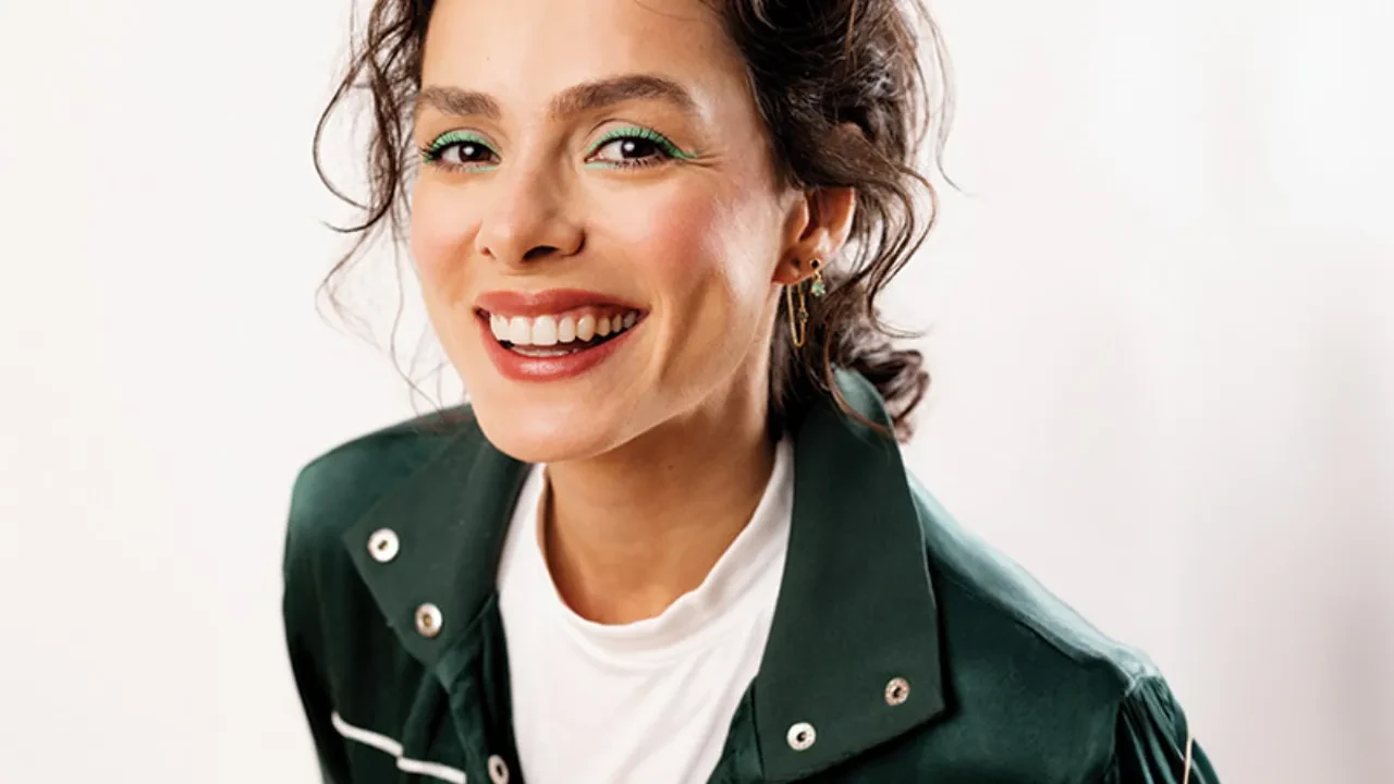 Özge Özpirinçci Kübra Süzgün'ün ‘gençliğimi mahvettin’ sözlerine karşılık verdi! Dikkat çeken açıklama
