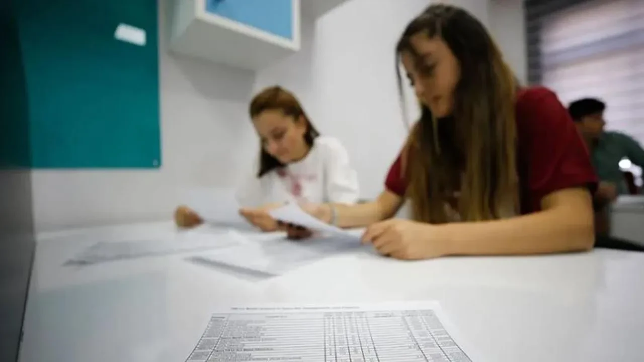 TENBAK öğrencilere aylık 13 bin 750 lira burs desteği verecek! 2026 burs başvuruları ne zaman, şartları neler?
